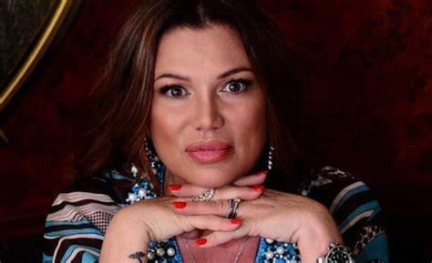 Страсть к джулииdesiderando giulia1986, драма. Serena Grandi: "La finale del GF Vip, Giulia, Corinne e l ...