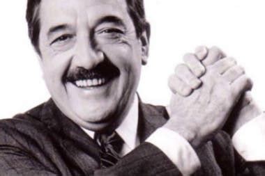 His birthday, what he did before fame, his family life, fun trivia facts, popularity rankings, and more. A 11 años de la muerte del expresidente Raúl Alfonsín - LA NACION