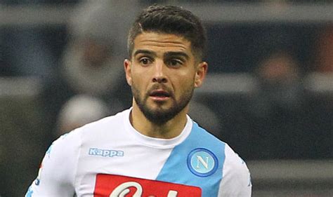 The photo between the two truly highlights the contrasting height. Arsenal News: Huge update on Lorenzo Insigne transfer ...
