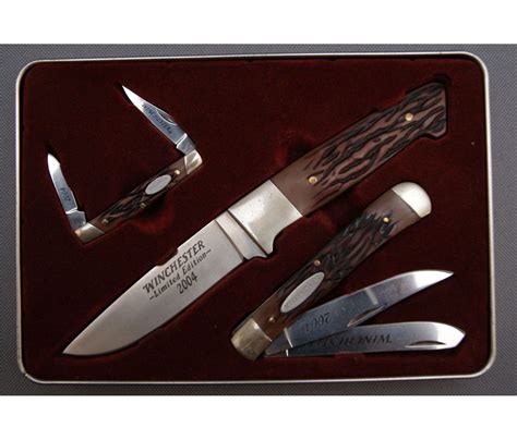 Winchester knives are a fine brand of knives that many people adore. COLLECTOR'S SET OF WINCHESTER KNIVES