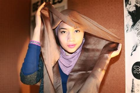 Maybe you would like to learn more about one of these? just the way you are: LIRIK LAGU- Penakut-Yuna