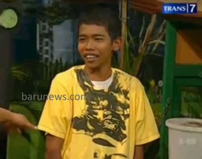 Let's take a look at dede sunandar's current relationship, dating history, rumored hookups and past exes. 2012: Foto Dede Sunandar Pemain OVJ