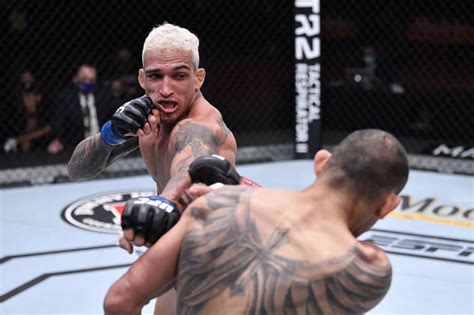 One man will leave as the new ufc lightweight champion, taking over the division after the title was vacated when khabib nurmagomedov decided to retire from the sport. Charles Oliveira reiterates his desire to fight the winner ...