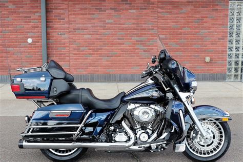 2013 ultra classic with approximately 11000 miles. 2013 Harley-Davidson® FLHTCU Ultra Classic® Electra Glide ...