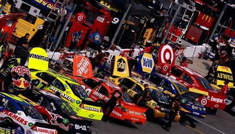 In case of learning the race timing or time duration, we commonly see that nascar races last 3 hours for each race team. Bristol Irwin Tools Night Race After Happy Hour Fantasy ...