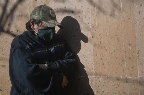 El sitio estará abierto para las personas adultas mayores de 60 años en adelante. Vacuna COVID-19 en México: cómo registrar a un adulto ...