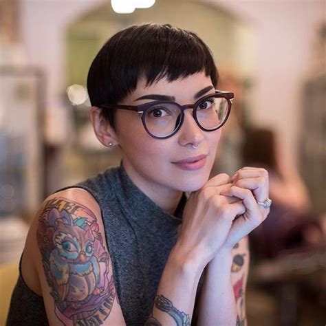 What are the best color glasses for your hair color? Short hair pixie cut hairstyle with glasses ideas 93 ...