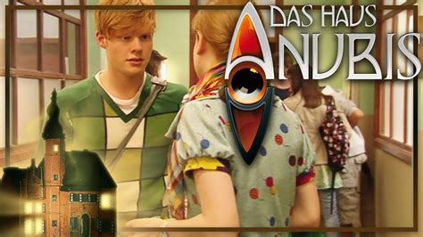 Du kannst das haus anubis bei sky go, sky x legal im stream anschauen. Das Haus Anubis Hörbuch - CD 2 - Teil 8 - YouTube