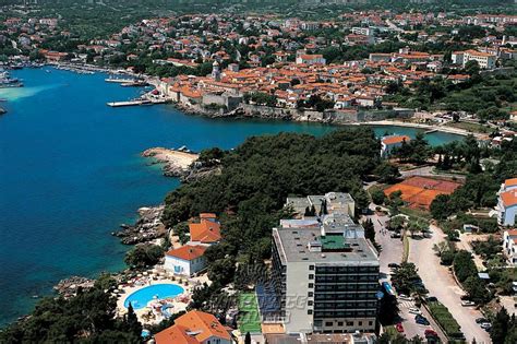 Malebné chorvatské ostrovy oplývají mnoha omantickými plážemi, jedinečnými lokalitami ke šnorchlování i. Chorvatsko zahajuje letní turistickou sezónu | Chorvatsko.cz