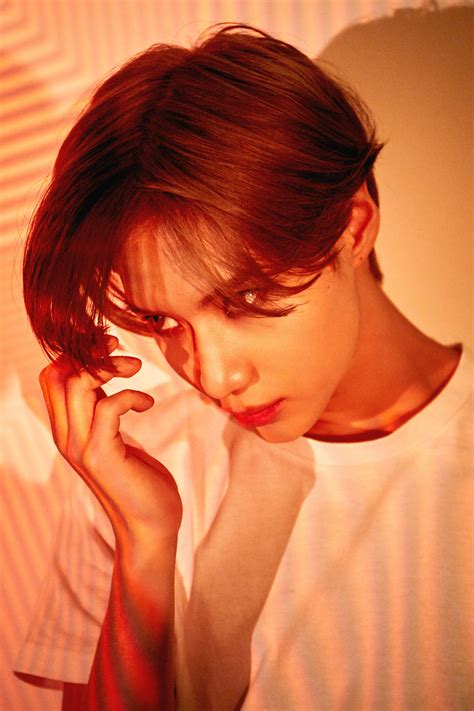 He debuted at age 14 as a member of the group shinee in may 2008. Meet Taemin, the melancholic megastar of K-Pop | NME