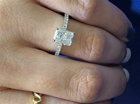 GIA Certified 1.01ct Carat Radiant Cut Diamond Ring 18k White Gold 1.86tcw