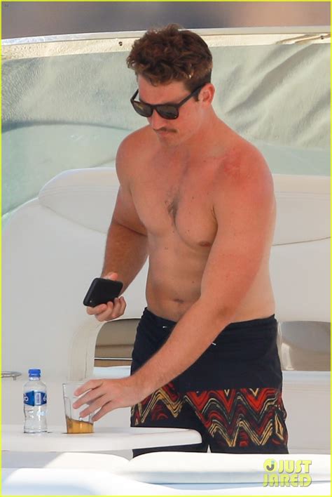 Майлз теллер | miles teller. Full Sized Photo of miles teller keleigh sperry vacation ...