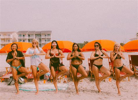 Your bachelorette party doesn't have to be in the spring or summer for you to have a ball! Best Beach Bachelorette Party Ideas This Fall