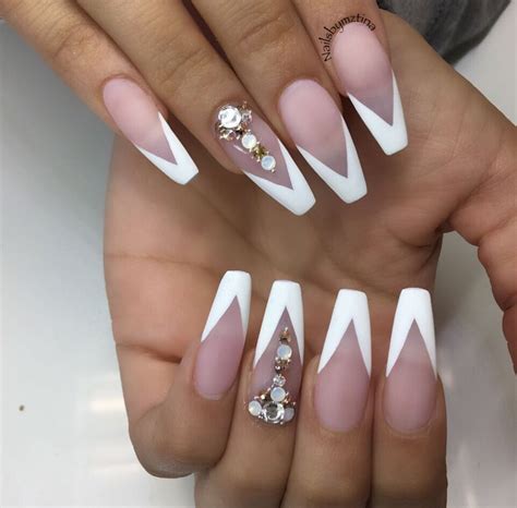 White tip nail designs coffin. White tip vee | Coffin shape nails, Coffin nails kylie ...