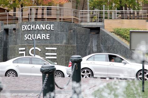 I thought about giving another go at fanart in something else. JSE-new-logo-images-1-1024×683 | Brenthurst