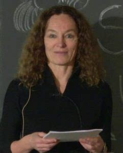 Camilla stoltenberg (born 5 february 1958) is a norwegian physician and researcher. Vil løfta gutane med utforskande skuleår, fleksibel start ...