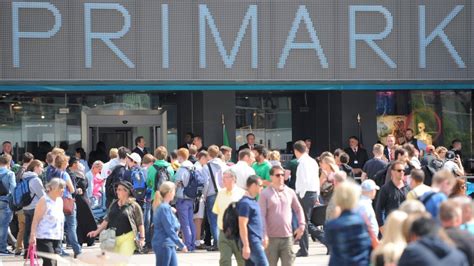Jun 25, 2021 · hamburg. Primark eröffnet eine Filiale in Hamburg - Billstedt ...