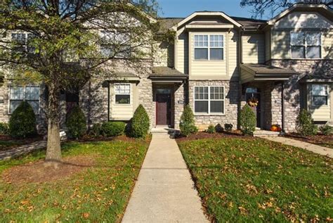Parim kinnisvara kohas waverly, tennessee. Waverly Place Townhomes For Sale | Nashville TN 37204