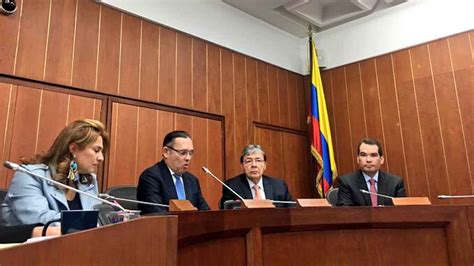 Cuenta oficial del senado de la república de colombia ¡aquí vive la democracia! Senado colombiano traza hoja de ruta para mitigar crisis por éxodo de venezolanos