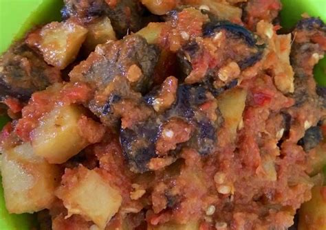 Topping hati ayam akan melengkapi asupan nutrisinya. Resep Sambal Goreng Hati Santan - Rezepte Aus Indonesien ...