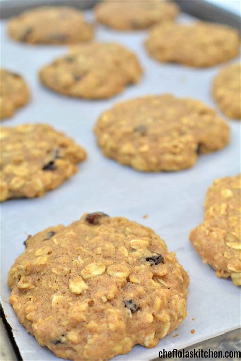 Tender on the inside, crunchy on the outside, so delicious! Dietetic Oatmeal Cookies - Gluten Free Vegan Monster ...