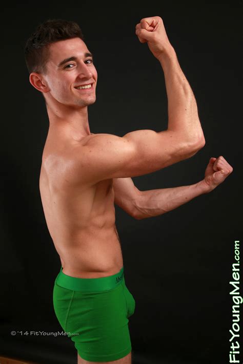 Welcome to wetteenpic.com.hairy teen, hairy pussy,free teen pics, teen pussy, home made pictures. Fit Young Men: Model Jack Wilshere - Gym - Young Pup Jack ...