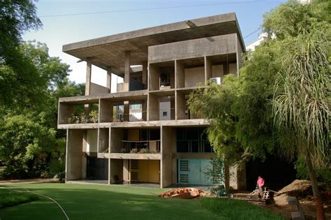 Designed by the swiss architect le corbusier, it was built between 1951 and 1956. Blog de Phaco: Le Corbusier en Inde