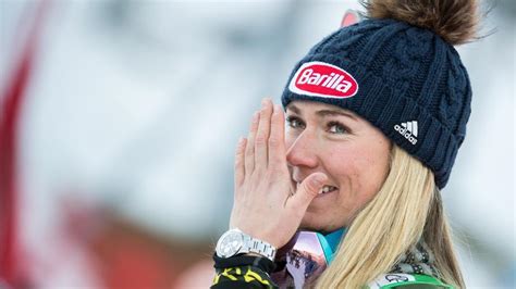 Doch im gegensatz zu den vergangenen jahren wirkt sie gelassener. Shiffrin und die Geste eines wahren Champions - Ski Alpin ...