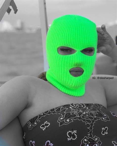 ♡ llaw @horroriibaby ♡ inst: IG: @dissharped | Mask girl, Ski mask, Ski girl