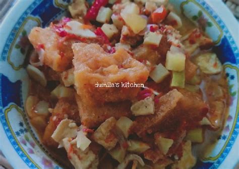 Divideo kali ini delya masak sambal goreng dengan bahan utamanya kentang dan tahu super sederhana dengan bumbu. Sambal Goreng Tahu Kentang - 5 Resep Sambal Goreng Kentang ...