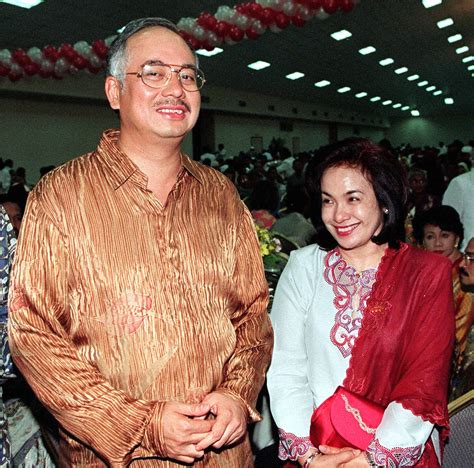 That aesthetic doctors comparing her younger and older pictures, rosmah likely had a surgical nose implant, or rhinoplasty. Inside the lavish world of Malaysia's Rosmah Mansor | Arab ...