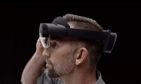 Microsoft Reveals HoloLens 2 AR Headset | vStream Digital Media