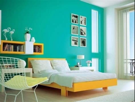 Karena kamar tidur merupakan salah satu ruangan penting di kita dapat mendesain kamar tidur romantis menggunakan beberapa konsep pilihan antara lain konsep romantis sederhana, romantis modern. ⊕ 70+ Warna Cat Kamar Tidur Romantis Minimalis 7 - Desain ...