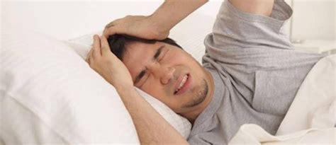 Sakit tenggorokan saat menelan disebabkan oleh beberapa hal. Cara Mengatasi Sakit Kepala Yang Disertai Telinga Terus ...