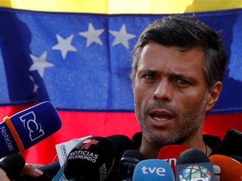 L'opposant vénézuélien López fuit en Colombie - Challenges