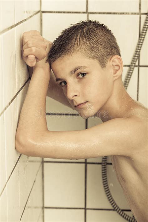 Открыть страницу «les petites parisiennes» на facebook. Introvert Little Boy Having A Shower Stock Photo - Image ...