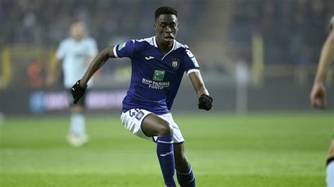 Jun 21, 2021 · de transfer van albert sambi lokonga (21) is in de maak. Anderlecht: le clan Sambi décrit par Lokonga - Le Soir Plus