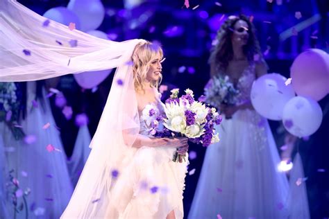 Mit germany's next topmodel geht heidi klum 2021 neue wege: Hochzeit beim GNTM-Finale 2019: Theresia heiratet live vor ...