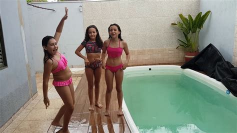 Pool day maya primeste pick n dazzle la piscina si antonyo face challenge cu alex. Desafio da piscina 2 - YouTube