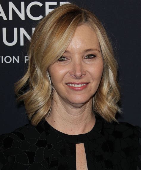 Welcome to lisa kudrow's official page! LISA KUDROW at 6th Annual Icon Mann Pre-Oscar Dinner in ...