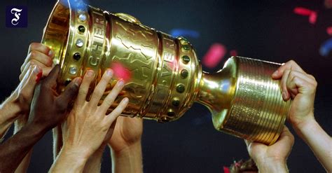 Oltre i risultati dfb pokal 2021/2022 puoi seguire 5000+ competizioni su 25+ sport del mondo su diretta.it. Fußball: DFB-Pokal-Halbfinale 2021 am 1. Mai-Wochenende