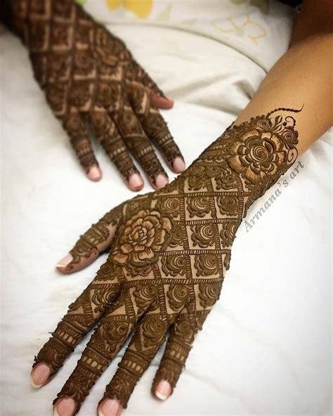 Mehndi ki dejain photo zoomphoto. Mehndi Ki Dejain Photo Zoomphoto : Mehndi Designs Latest ...