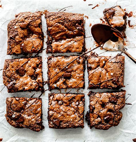 Corn + bell pepper flax crackers, chickpea crackers (garbanzo chips), brown rice crackers (mary's crackers), red lentil crackers. Gluten Free Triple Chocolate Chip Cookie Bars - All the ...