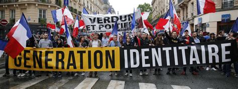 Génération identitaire (gi) est un mouvement politique identitaire d'extrême droite créé en 2012, actif principalement en france. A Lille, l'ouverture d'une "maison identitaire" inquiète ...