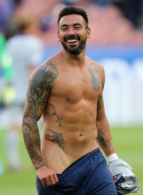 822 s robertson blvd, los. Ezequiel Lavezzi (600×819) | LOVE LAVEZZI | Lavezzi ...