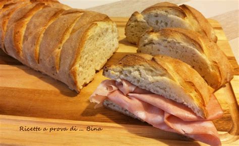 Il pane alle olive è uno dei miei impasti preferiti, durante il weeke end, quando ho un pò più di tempo, preparo il pane in casa, portarlo in tavola ciao misya volevo fare il pane quello con le olive ho visto la ricetta e volevo sapere siccome ho qui con me dei pomodori secchi già congelati devo soltanto. Pane veloce ricetta con lievito secco | Ricette a prova di ...