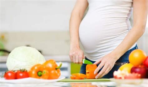 Makanan yang dilarang untuk ibu hamil. Hal yang Harus Diperhatikan dalam Makanan Ibu Hamil - www ...