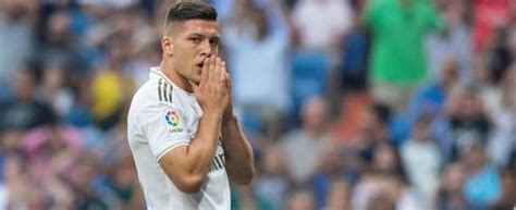 Luka jovic net worth and salary. Luka Jovic confident after 'difficult' opening at Real ...
