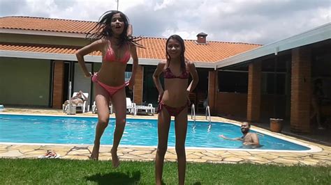 Ruleta super desafíos en la piscina, chica rosa vs. Desafio da piscina #1 - YouTube