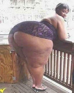 La mona jiménez reapareció en televisión y contó que sufrió bullying de chico por su apodo: El Boludeo: Los piropos de Di Pietro